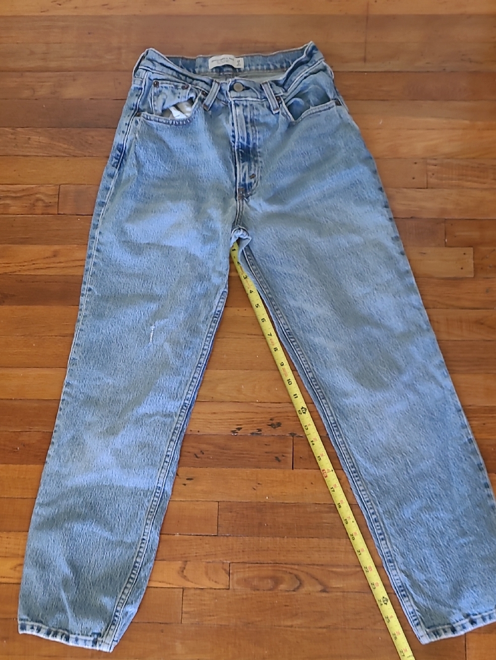 Abercrombie & Fitch Black 90s Straight Ultra High-Rise Jeans 26/2